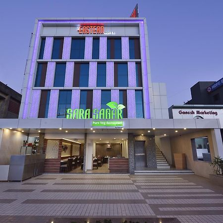 The Eastern Hotel Ankleshwar Exteriör bild